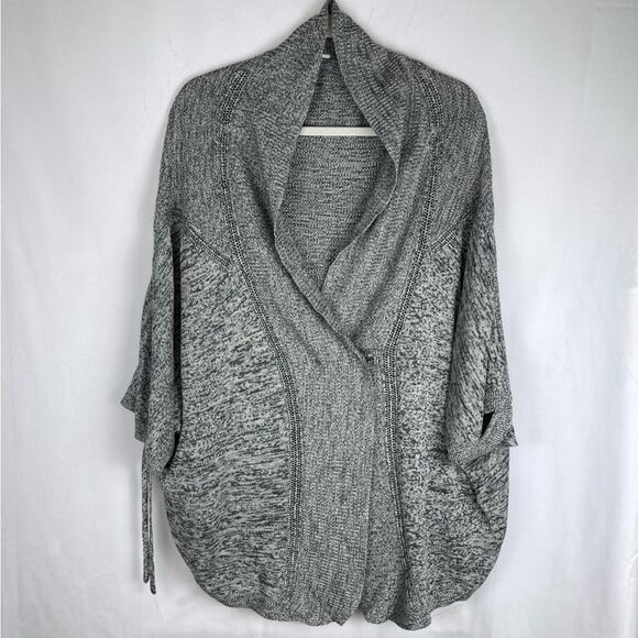 Lululemon Breeze Easy Wrap - Picture 2 of 14